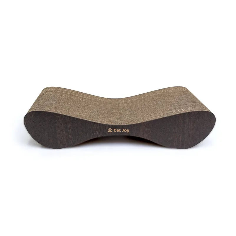 Cat on a CAT JOY scratcher – size finder