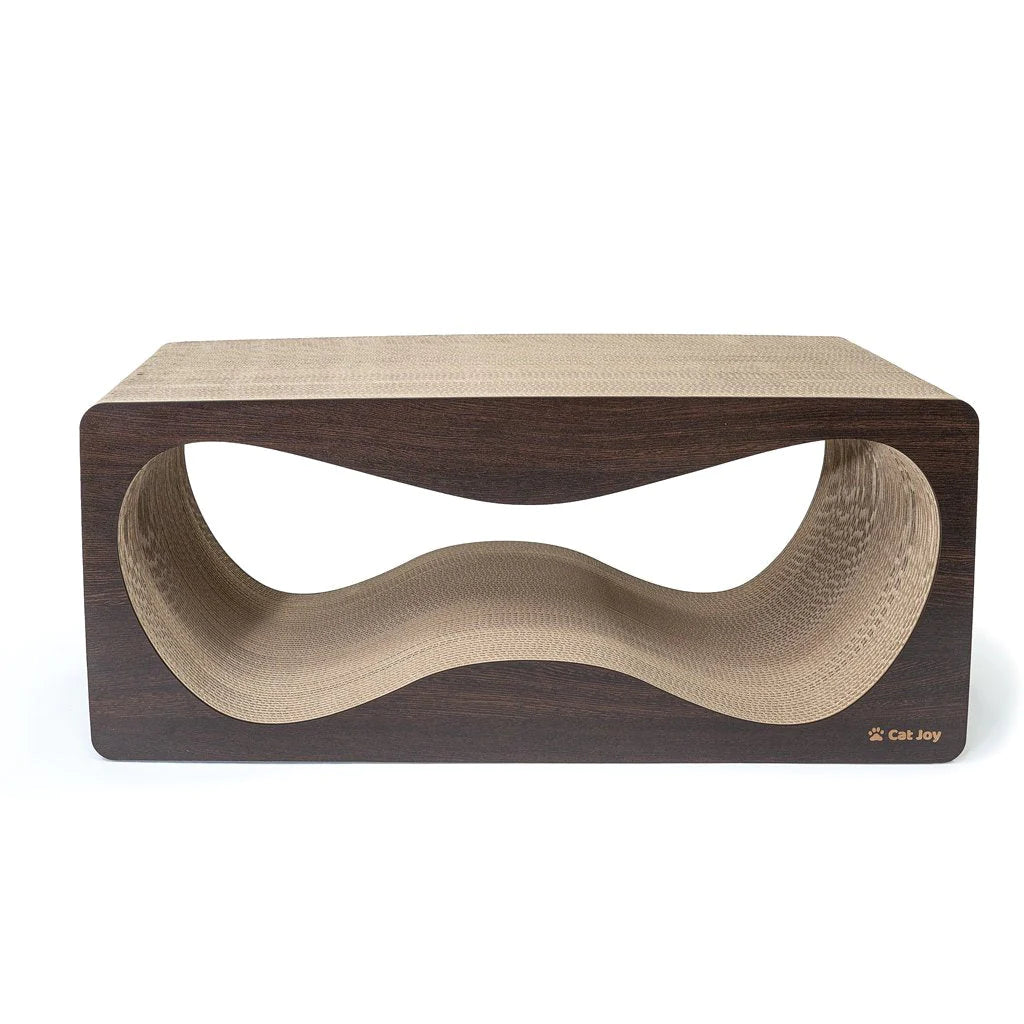 Scratching posts ®